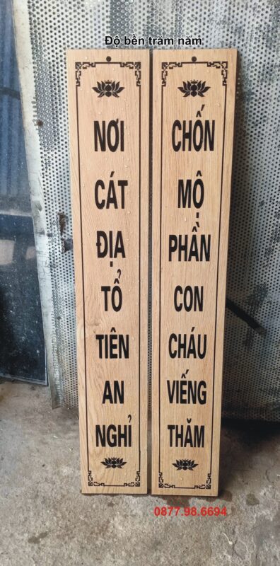 Câu đối lăng mộ